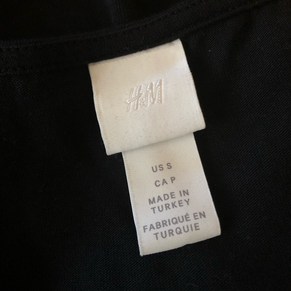 ▪️H&M Puff Sleeve Dress - Picture 2 of 6